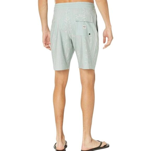 Billabong Men's Sundays Lo Tides Board Short with Pockets Sage Size 38 Unlined - Picture 2 of 9